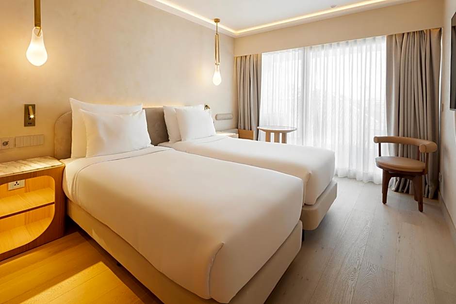 EVOLUTION Cascais-Estoril Hotel