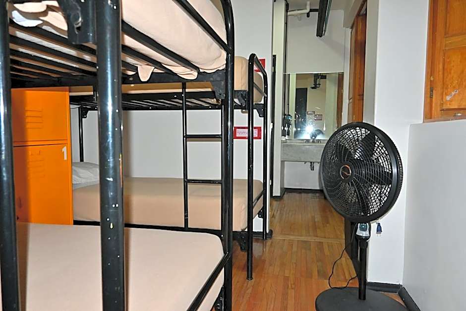Hostel Mundo Joven Catedral