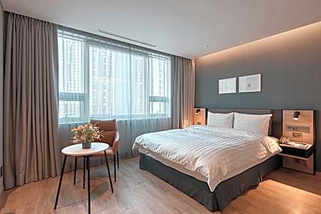 West Tower Superior Residence Standard Double