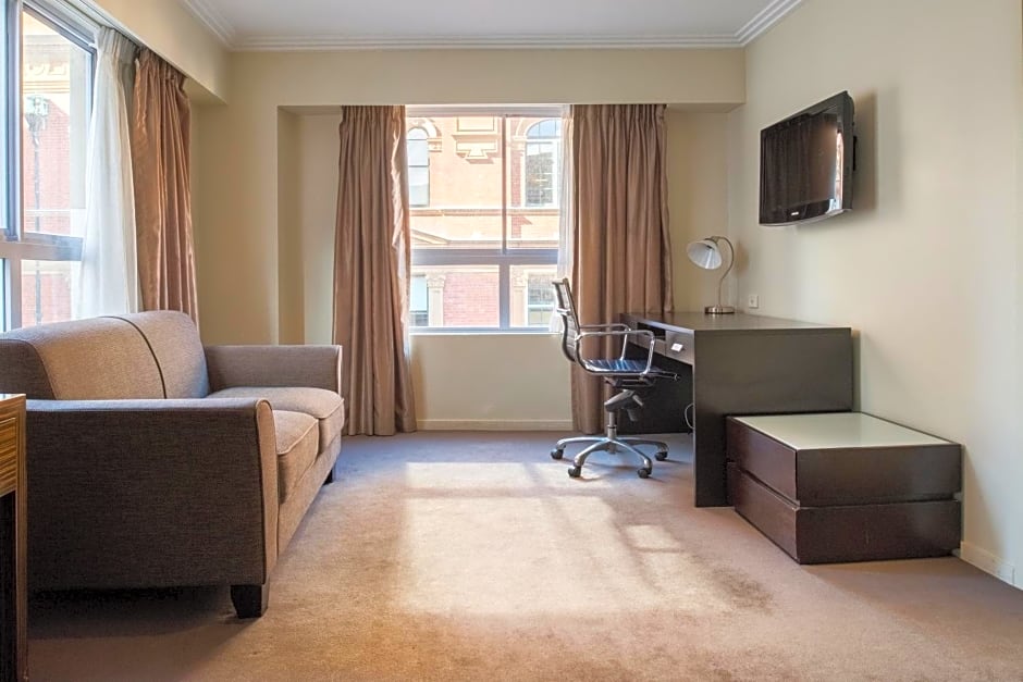 Seasons Darling Harbour