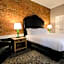 Holiday Inn Hotel French Quarter-Chateau Lemoyne By IHG