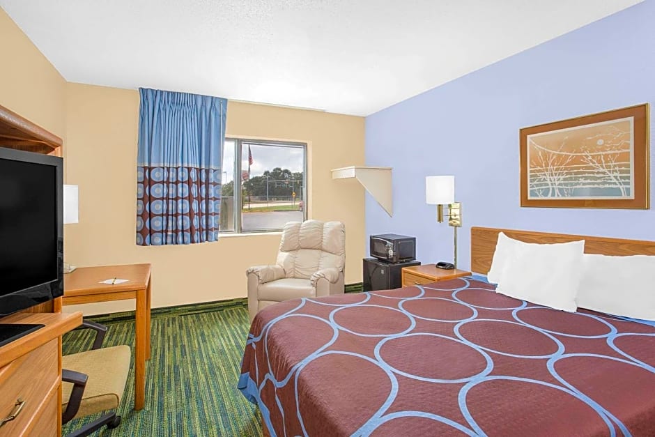 Boarders Inn & Suites by Cobblestone Hotels Waterloo