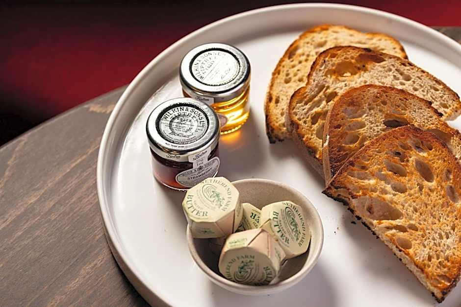 room2 Southampton Hometel