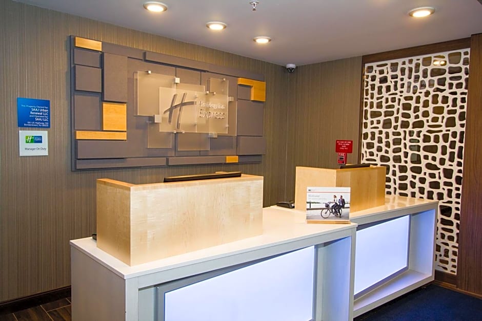 Holiday Inn Express Bordentown - Trenton South By IHG
