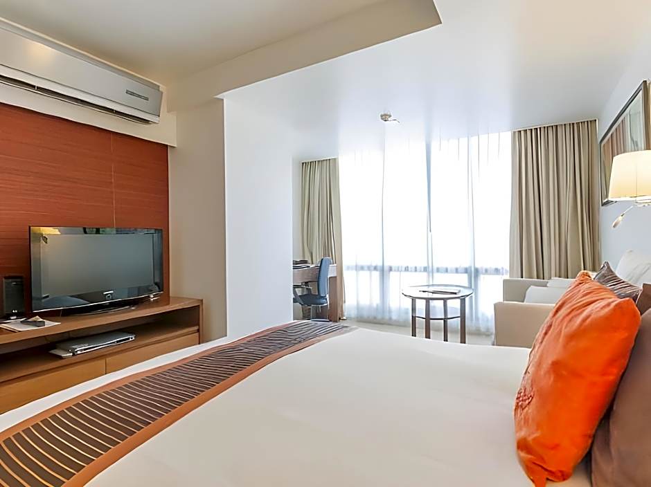 Oakwood Residence Sukhumvit 24 Bangkok
