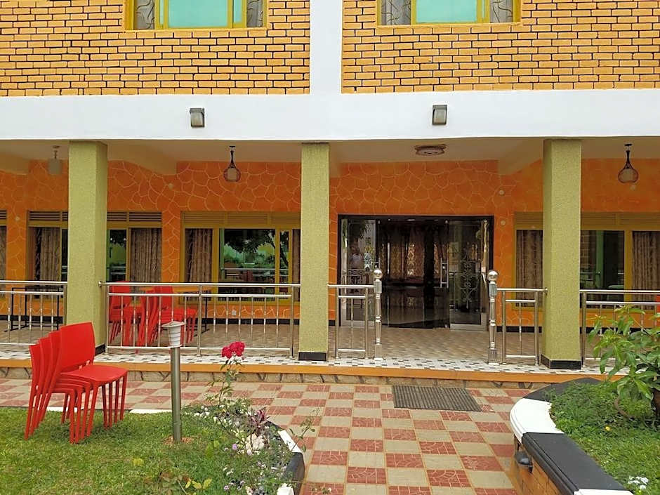 Sibyangu Standard Hotel