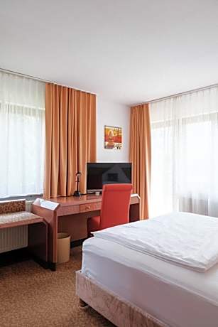 Classic Single Room
