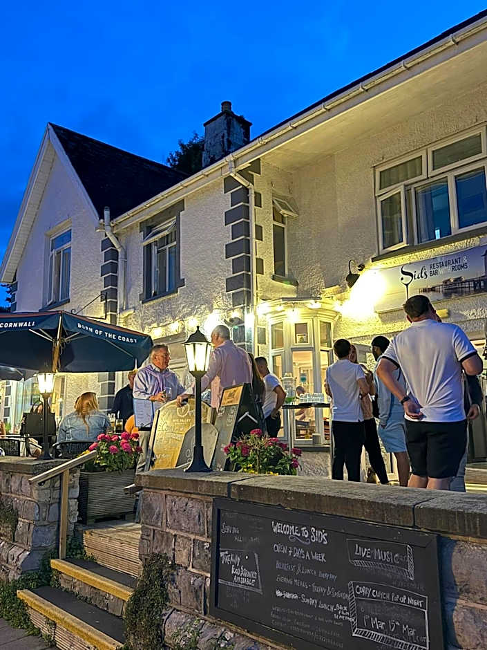 Sids restaurant and bar with rooms