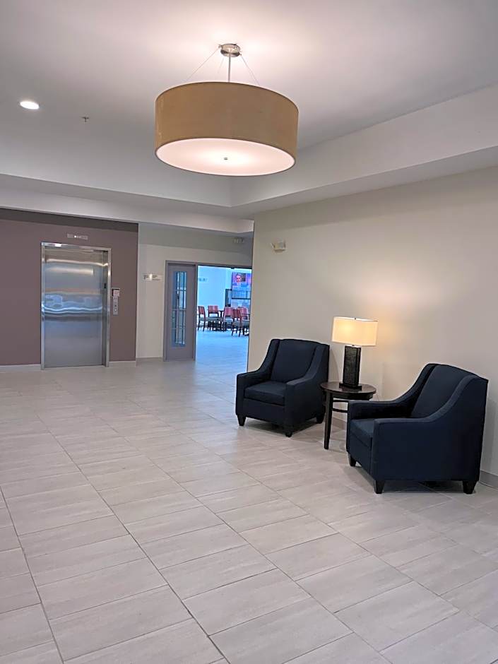 Tapa Hotel, Inn & Suites