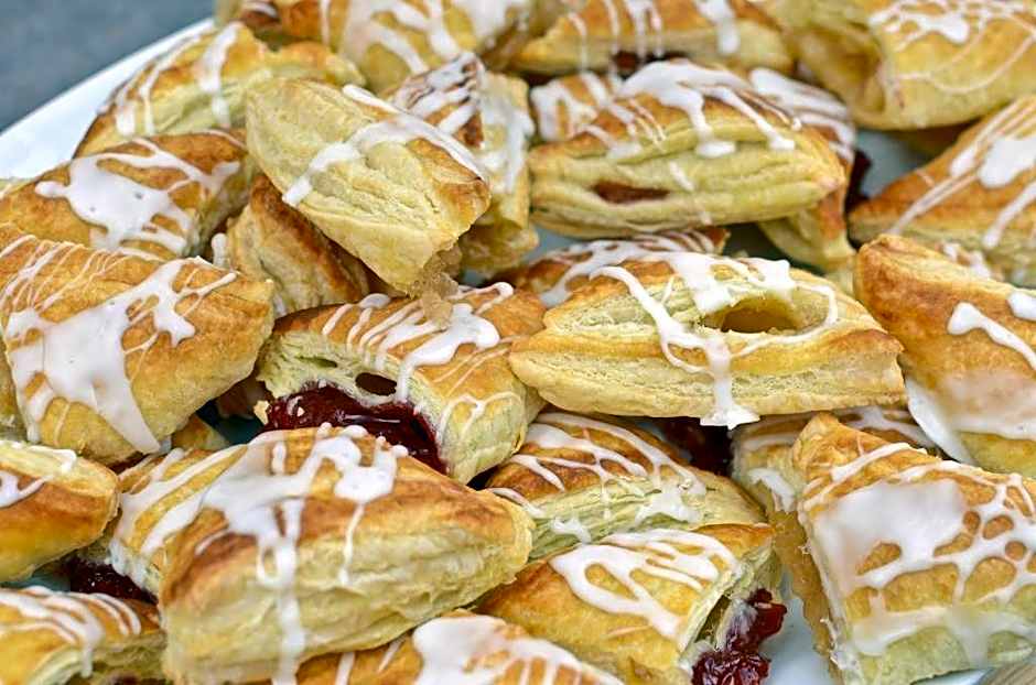 Red Arrow Inn & Suites, a Travelodge by Wyndham