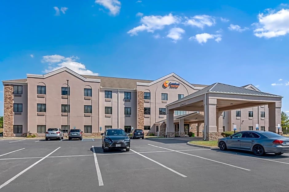 Comfort Suites West Indianapolis - Brownsburg