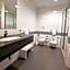 Inn Naples Airport