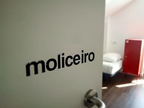 Bed in 5-Bed Mixed Dormitory Room