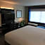 Holiday Inn Express & Suites - Milledgeville By IHG