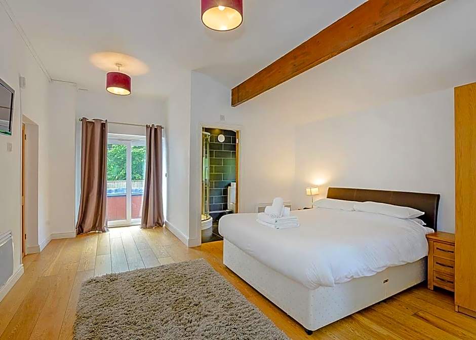 Penvale Lakes Lodges