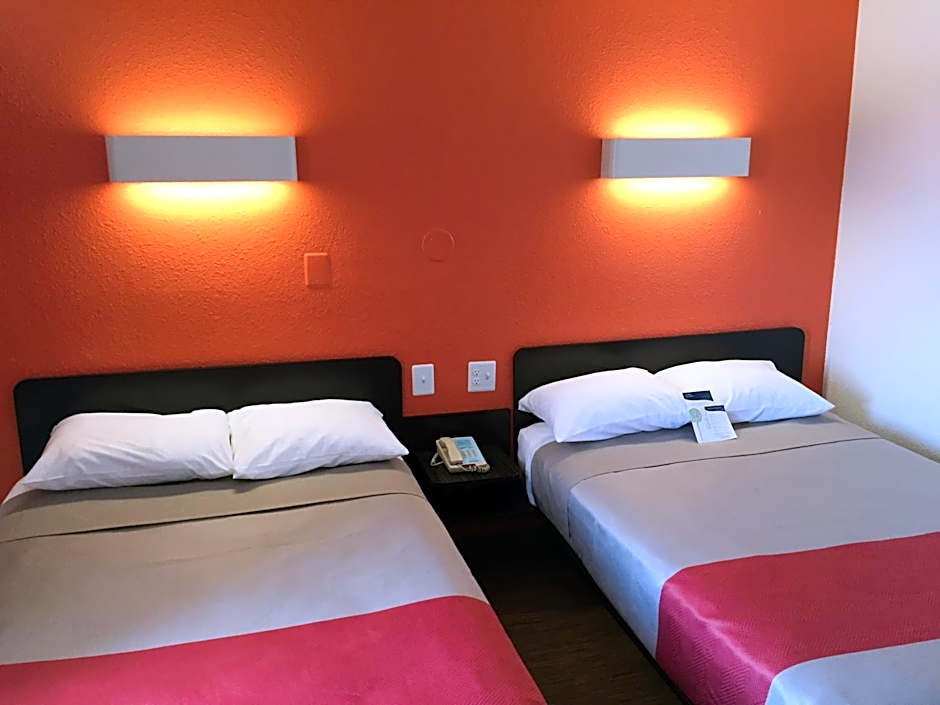Motel 6-Oroville, CA