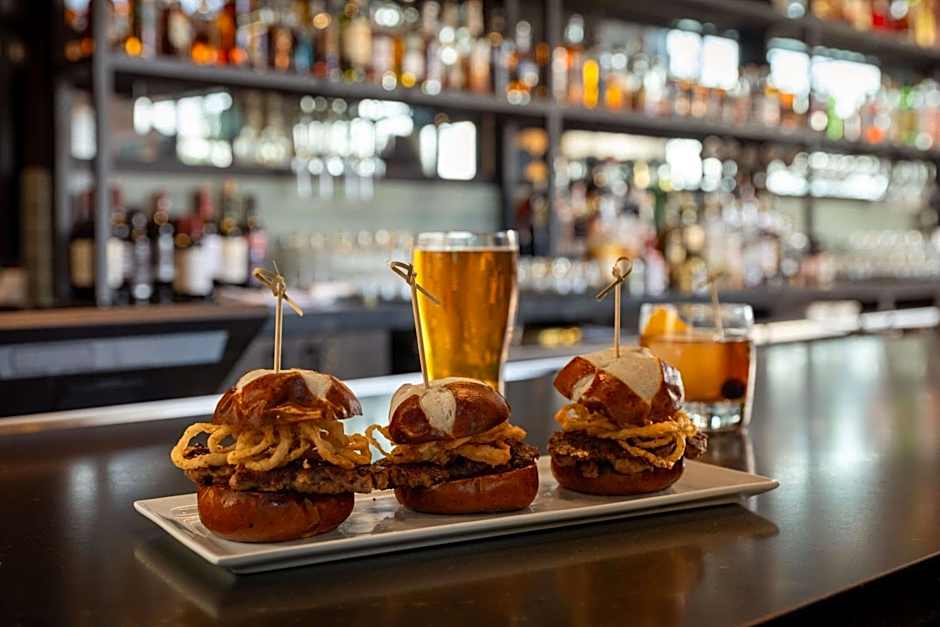 Hotel Nickel Plate Fishers, Tapestry Collection by Hilton