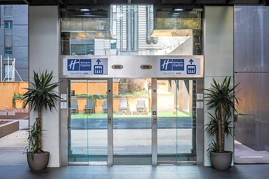 Holiday Inn Express Barcelona City 22@ By IHG