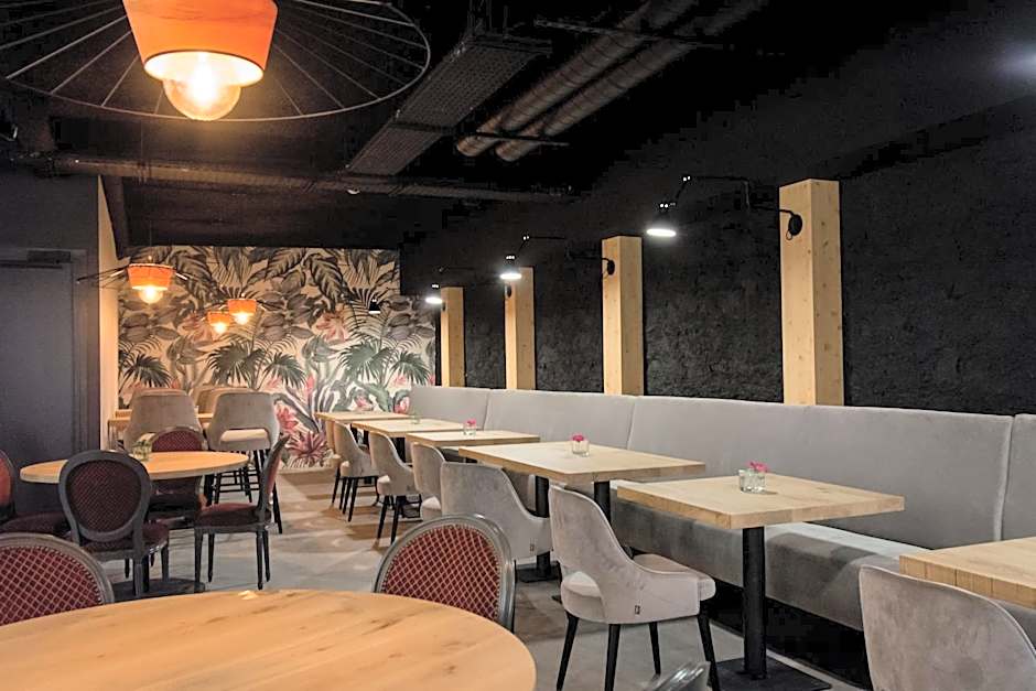 L' Hôtel & Spa Ribeauville- Haut-Koenigsbourg