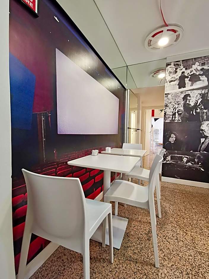 Red Carpet rooms