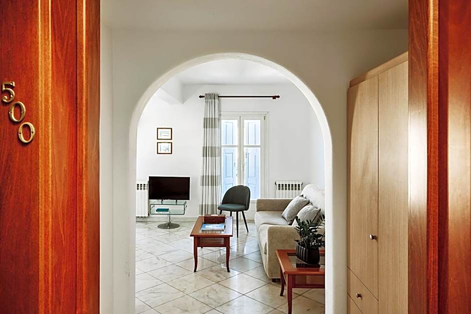 Hotel Adonis