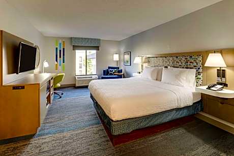 King Room with King Bed - Non-Smoking