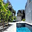 Adrop Pool Suites