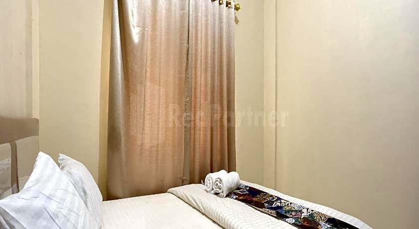 SRB near Mall Ciputra CIbubur Mitra RedDoorz