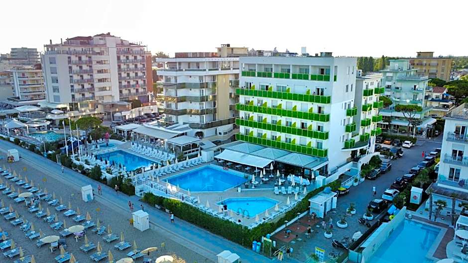 Hotel Bristol