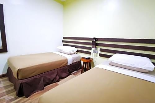 OYO 90045 Dalyla Inn Hotel