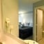 Hotel Room Near Disney 4 People