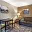 Comfort Inn & Suites Tualatin Lake Oswego South