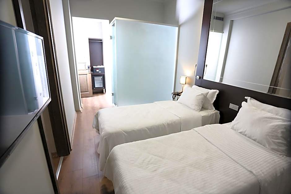 Photo 1 of 18 of Deluxe 2 Beds
