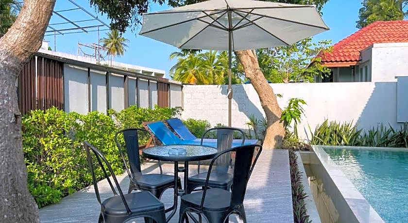 The Living Pool Villas