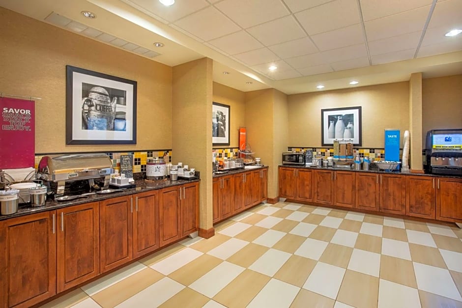 Hampton Inn By Hilton Rock Springs