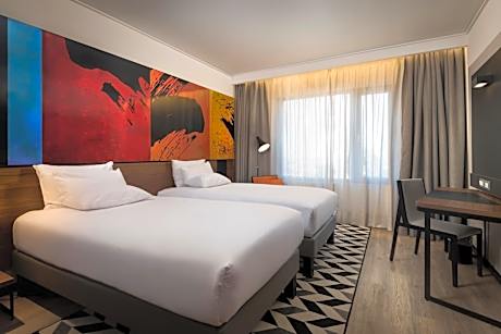 Executive Room with Two Twin Beds