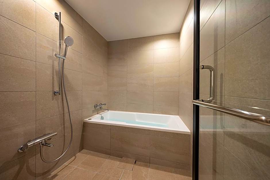 seven x seven Itoshima