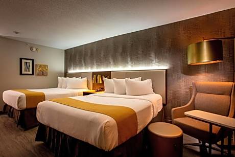 Silver Room Two Queen Beds