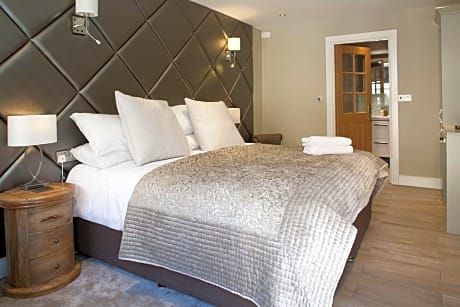 Deluxe Double Room - Sage