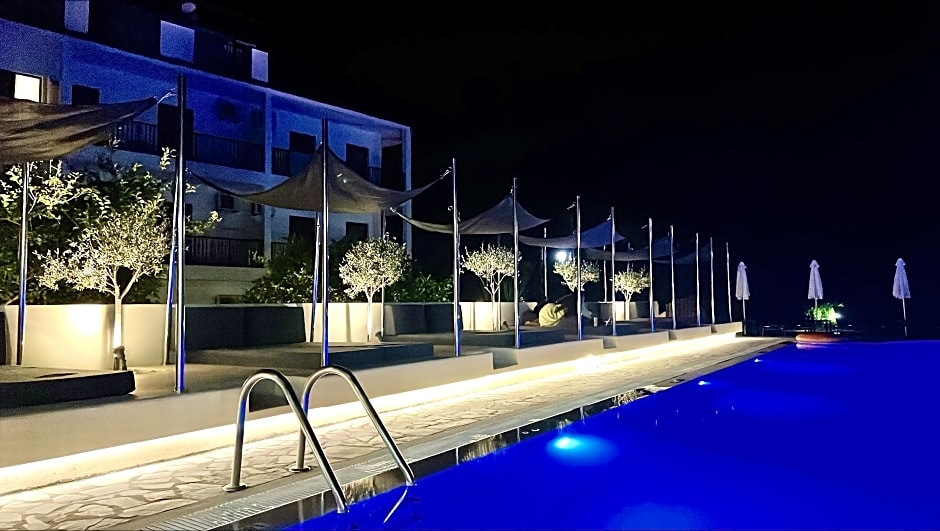 Bruskos Hotel & Suites