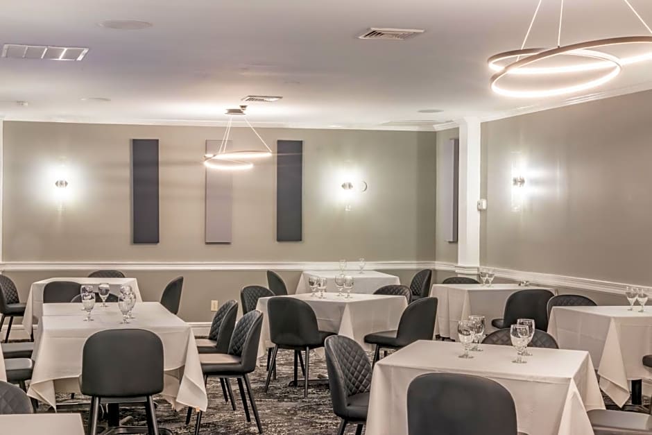 Inn on the Square, Ascend Hotel Collection