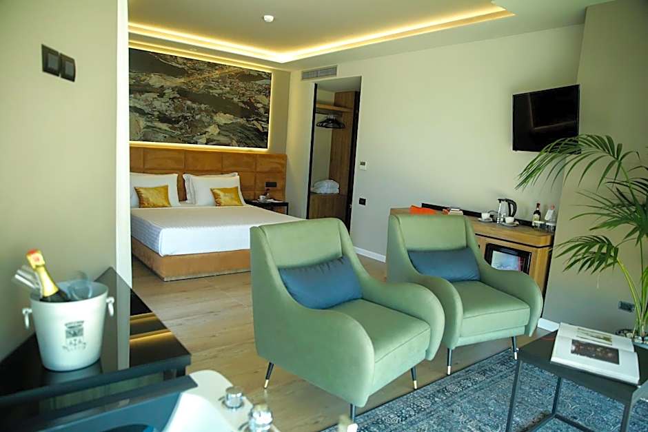 Kraal Hotel Vlore