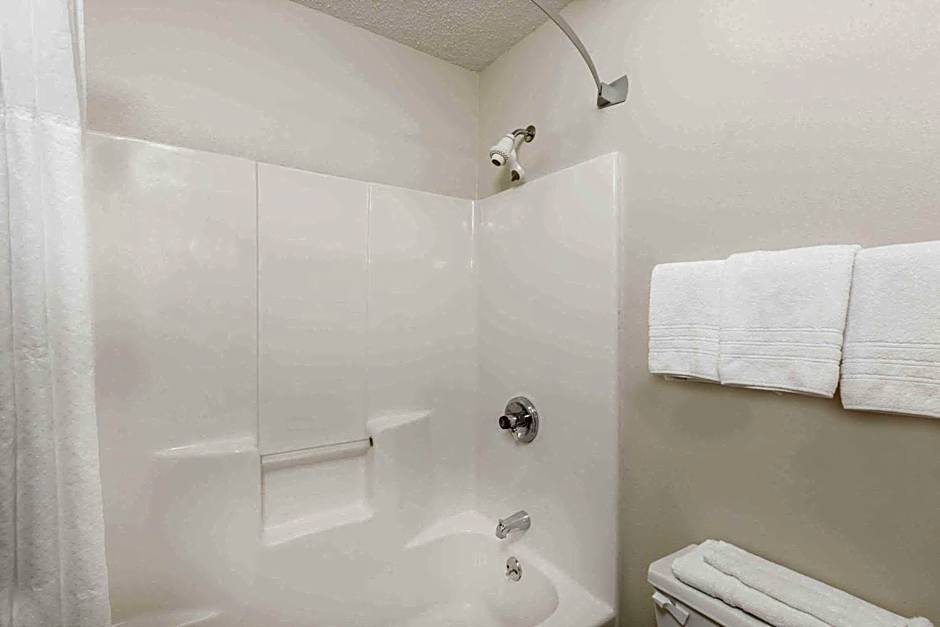 Photo 1 of 1 of Suite