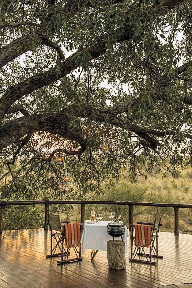 Tuningi Safari Lodge