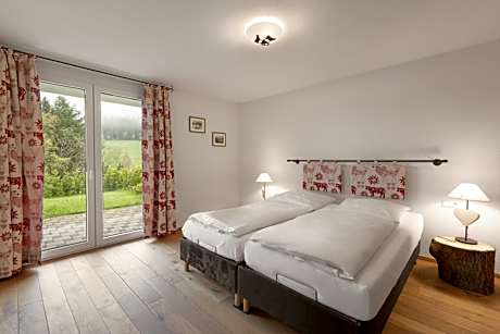 Suite (Nebengebäude im Hotelgarten)