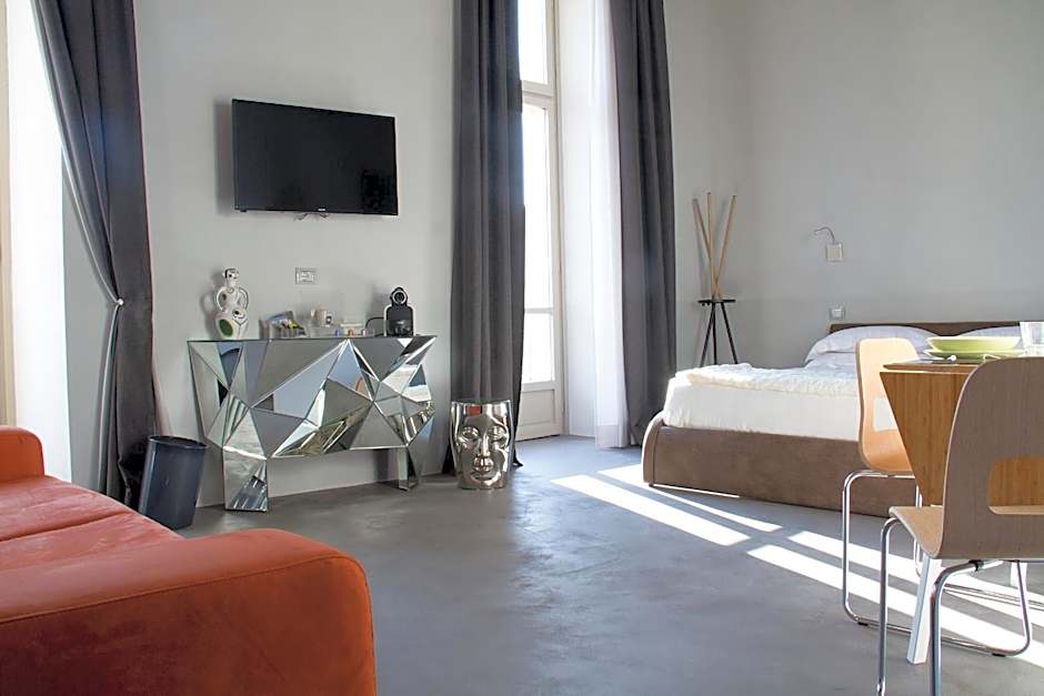 Piazza Castello Suite