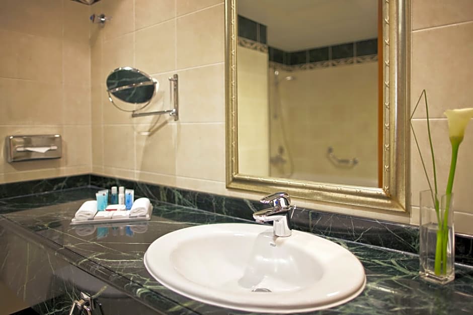 Al Maha Arjaan by Rotana