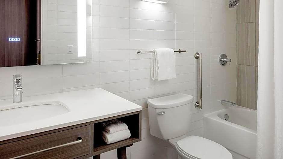 Crowne Plaza Atlanta - Midtown By IHG