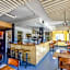 Travelodge by Wyndham Culver City