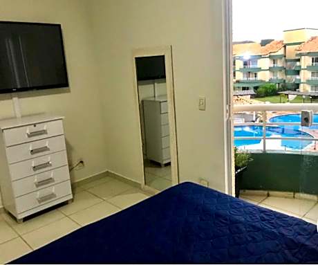 Apartment with Pool View